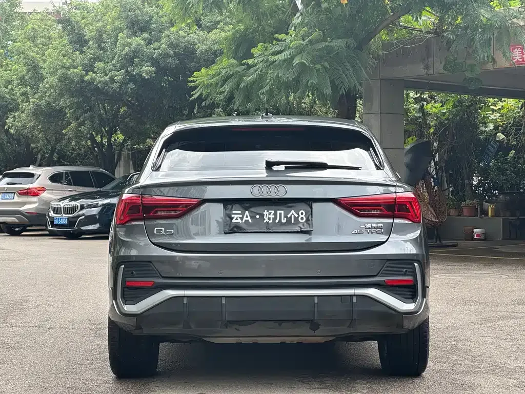 Audi Q3 Sportback — фото 8