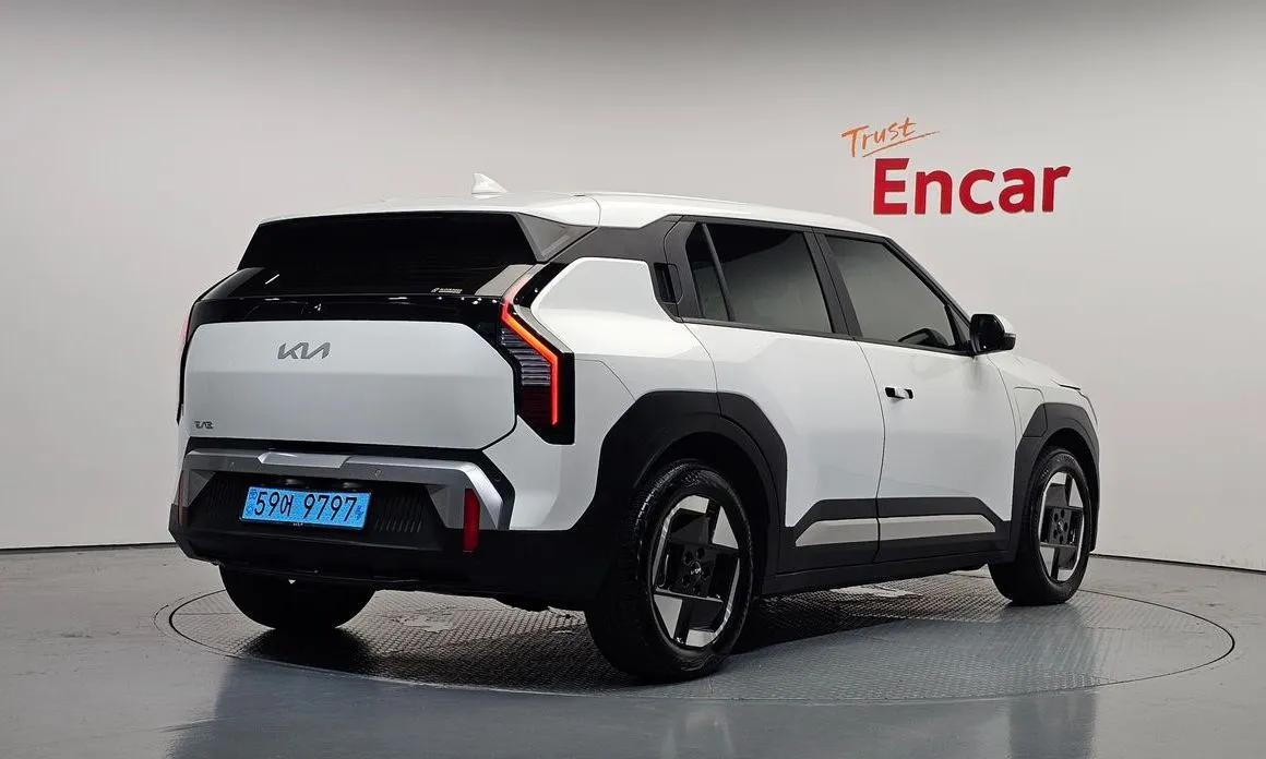 Kia EV3 — фото 6