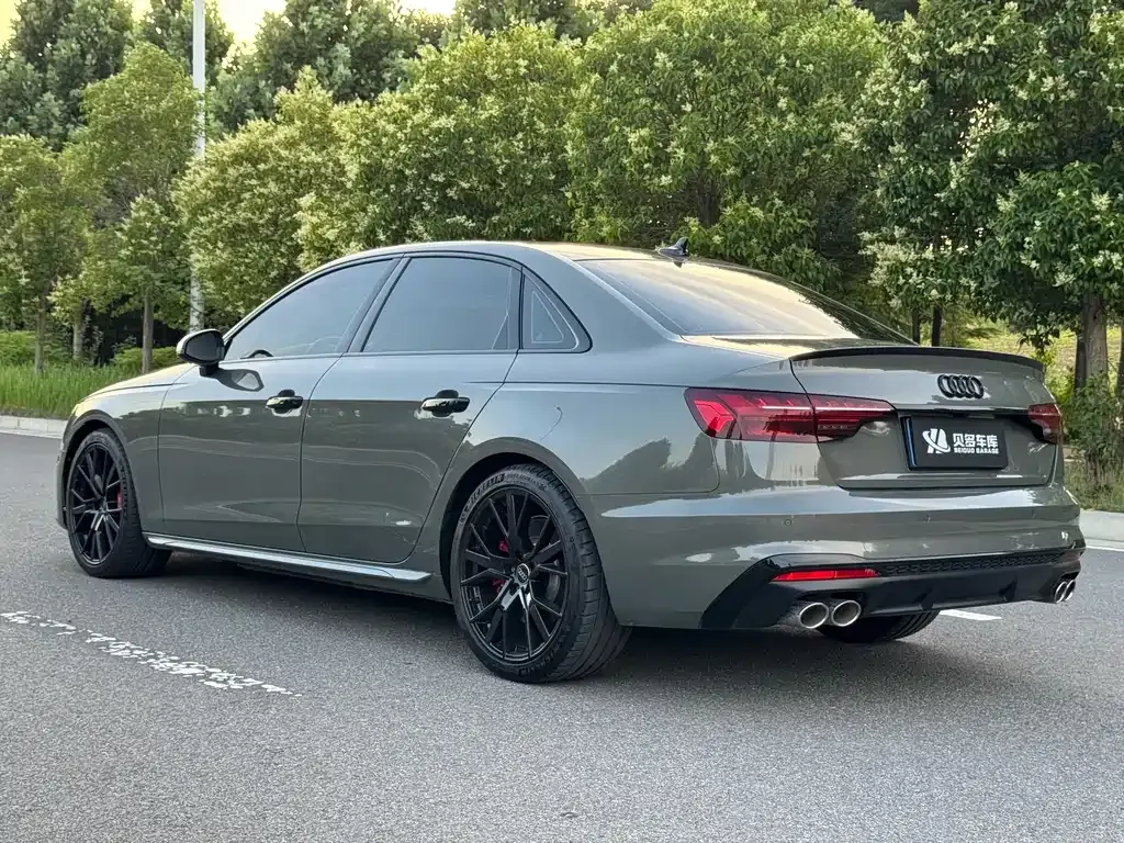 Audi S4 — фото 10