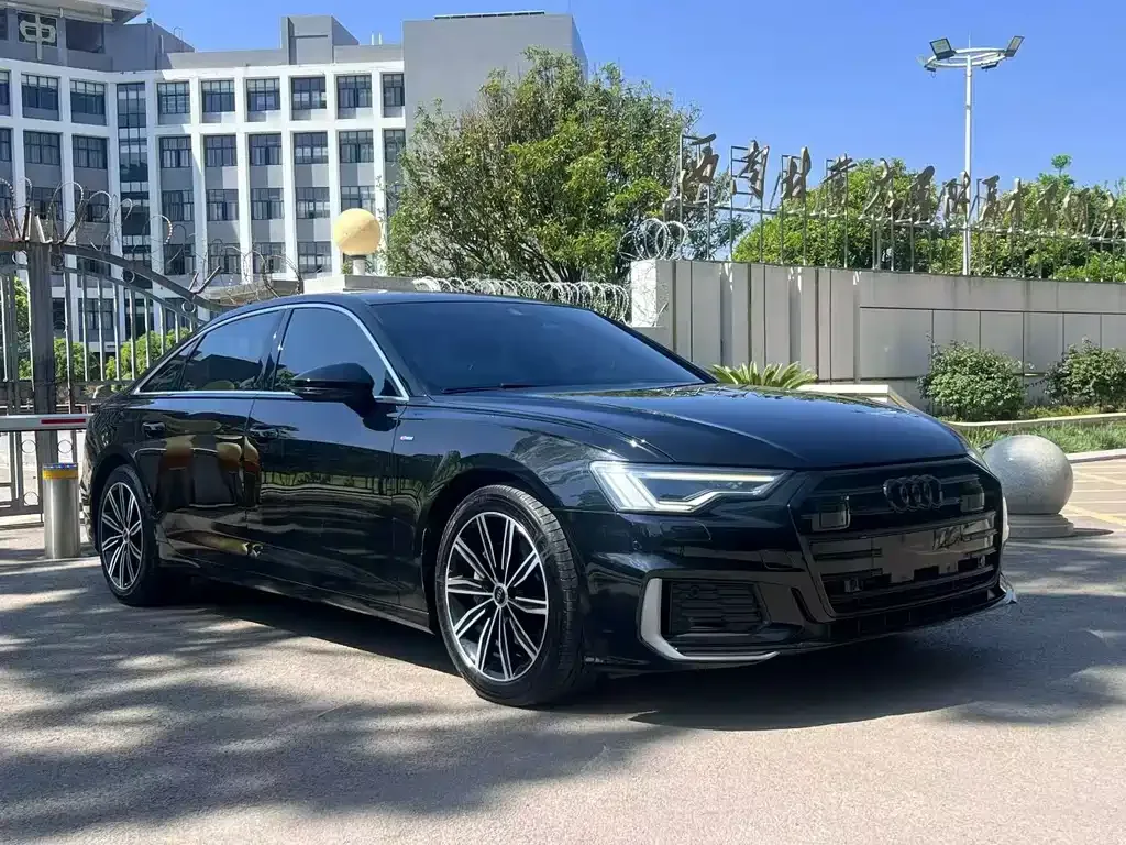 Audi A6L — фото 6