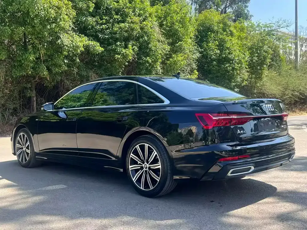 Audi A6L — фото 4