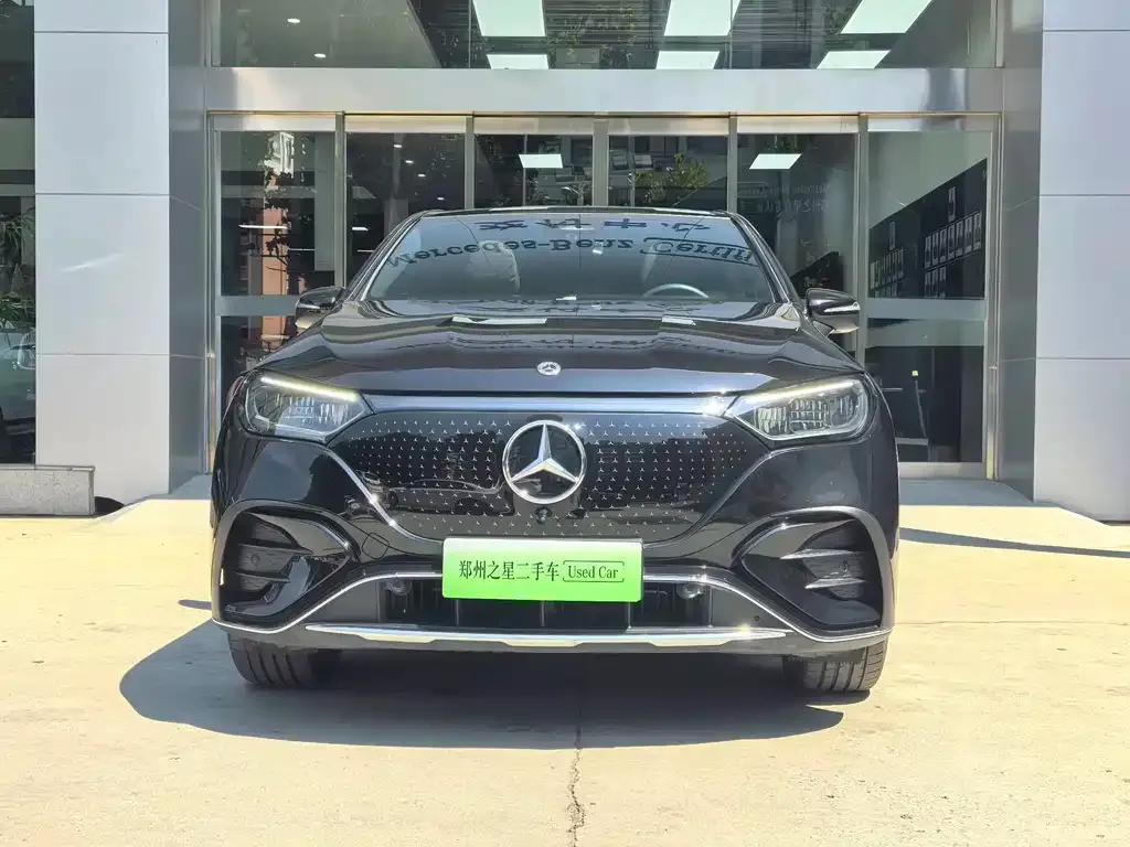 Mercedes-Benz EQE SUV — фото 10