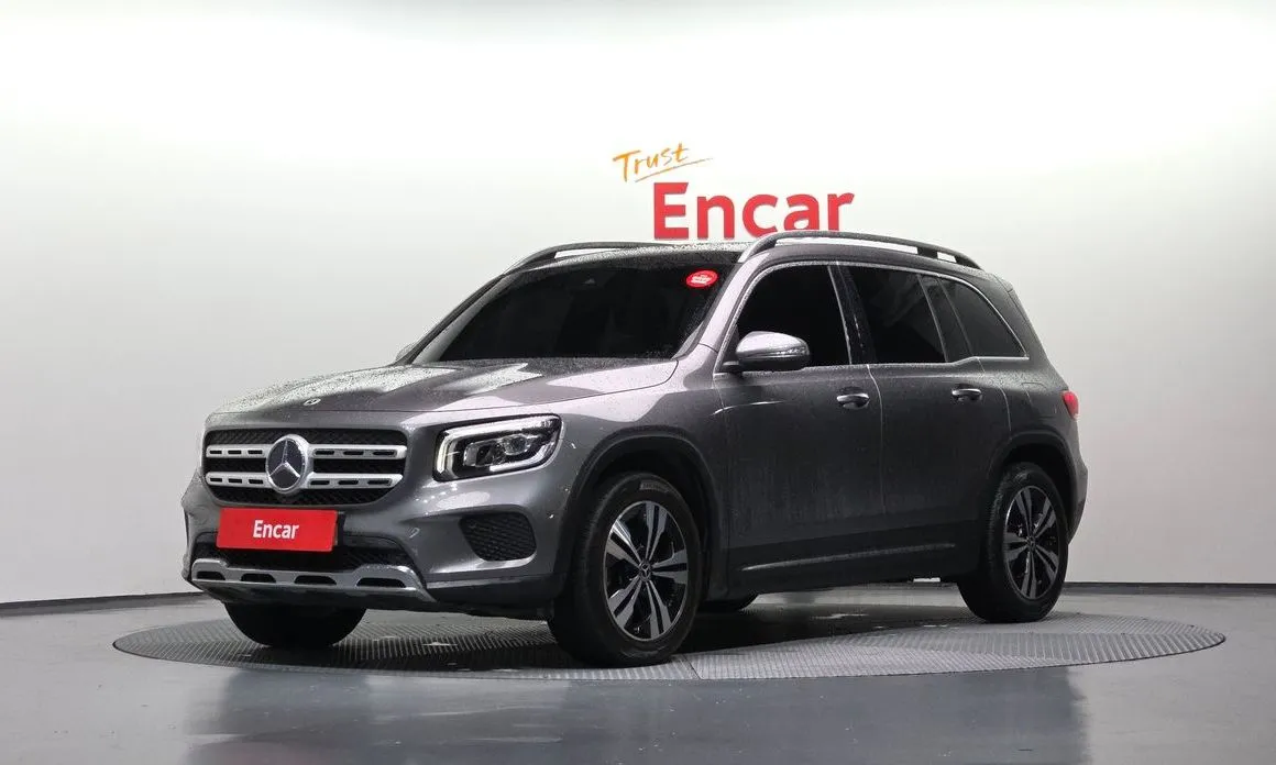 Mercedes-Benz GLB-Class — фото 1