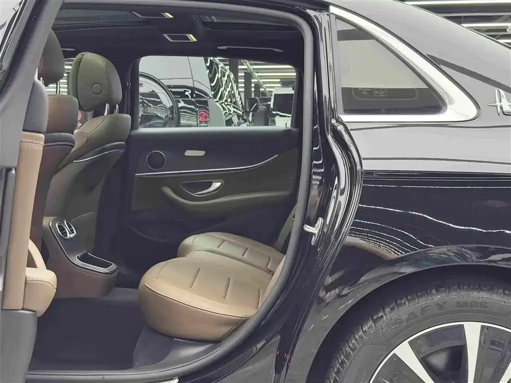 Mercedes-Benz E-Class New Energy — фото 9