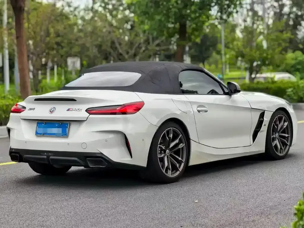 BMW Z4 — фото 4