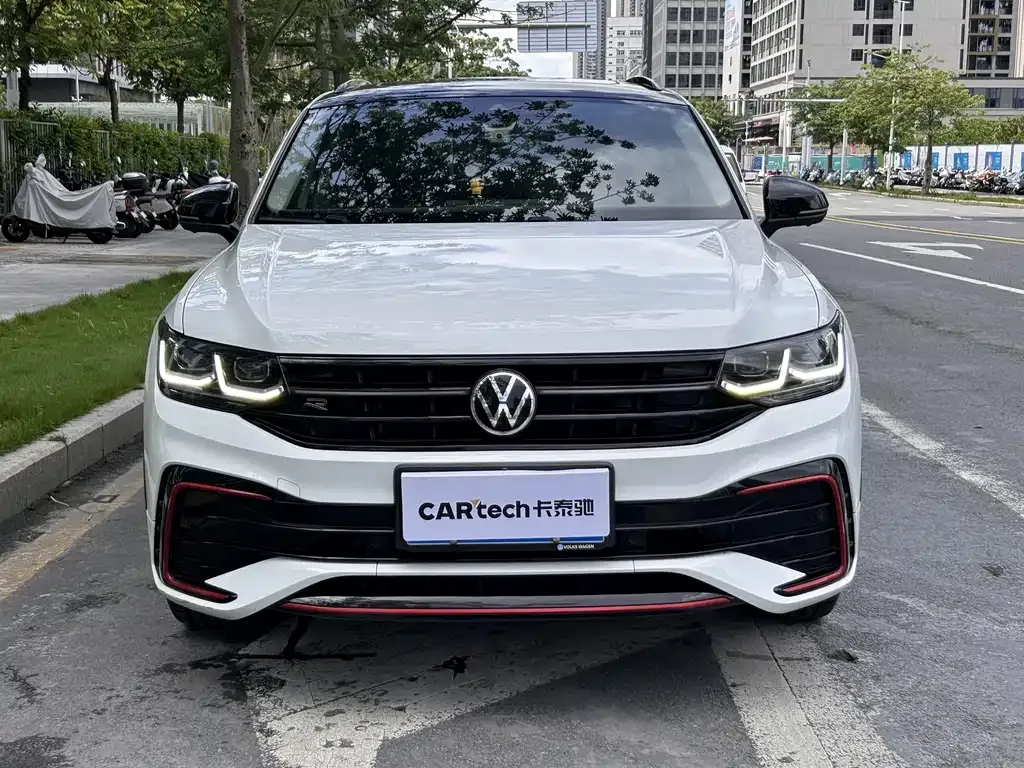 Volkswagen Tiguan X — фото 7