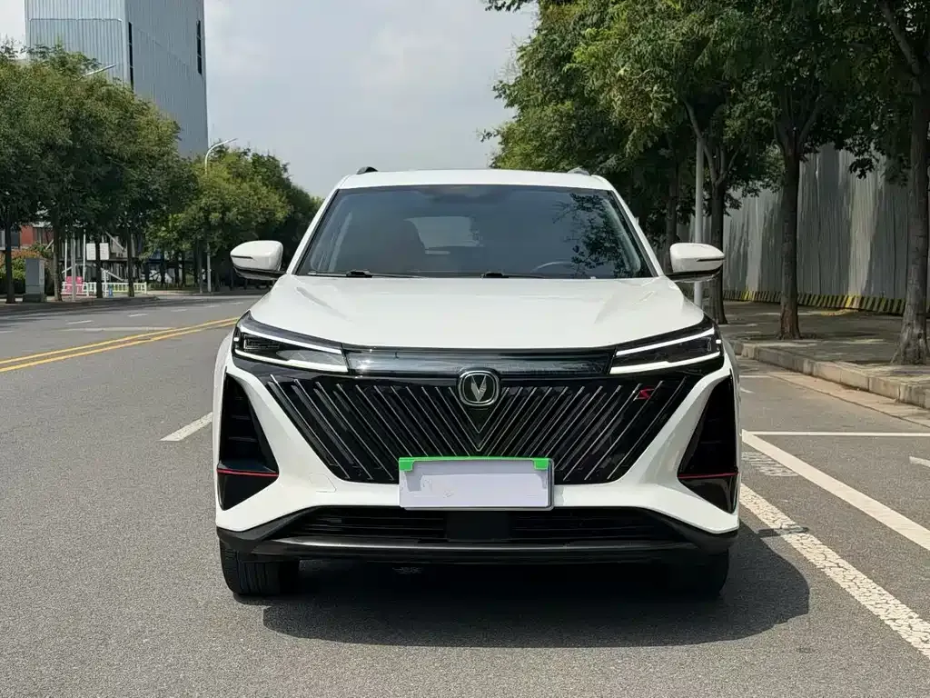 Changan CS75PLUS — фото 8