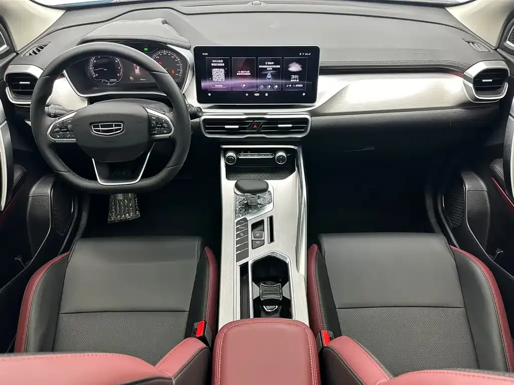 Geely Binyue — фото 10