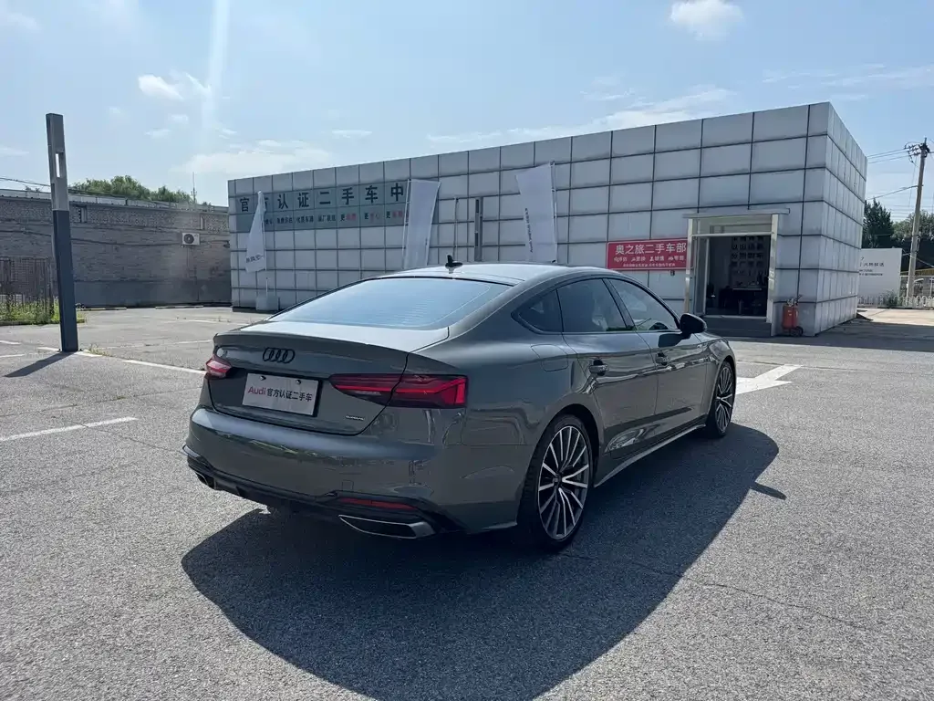 Audi A5 (Import) — фото 2