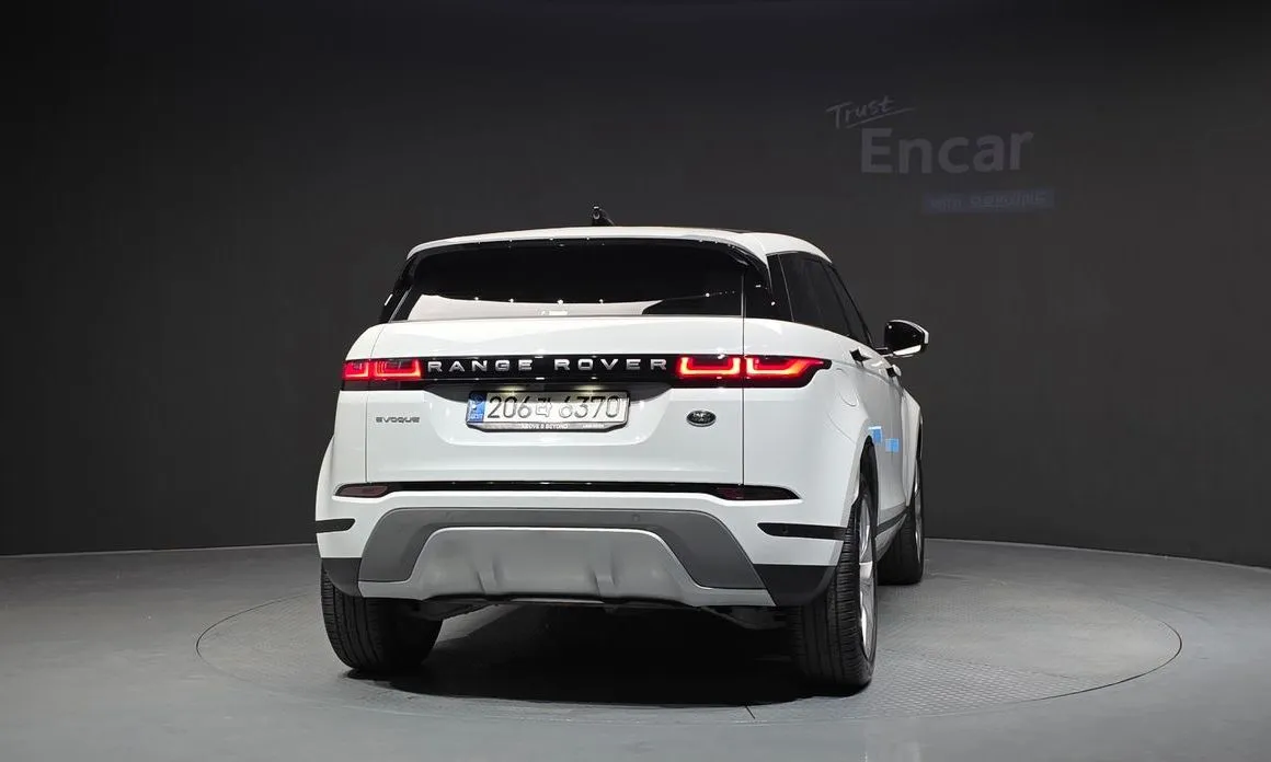 Land Rover Range Rover Evoque — фото 3