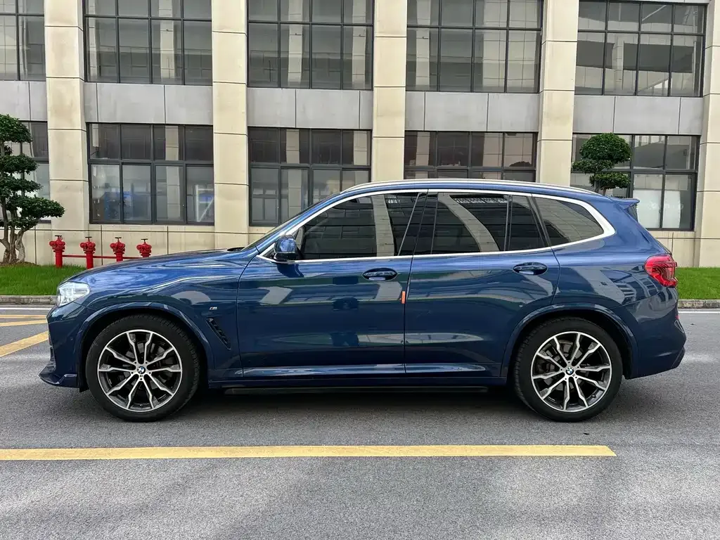 BMW X3 — фото 3
