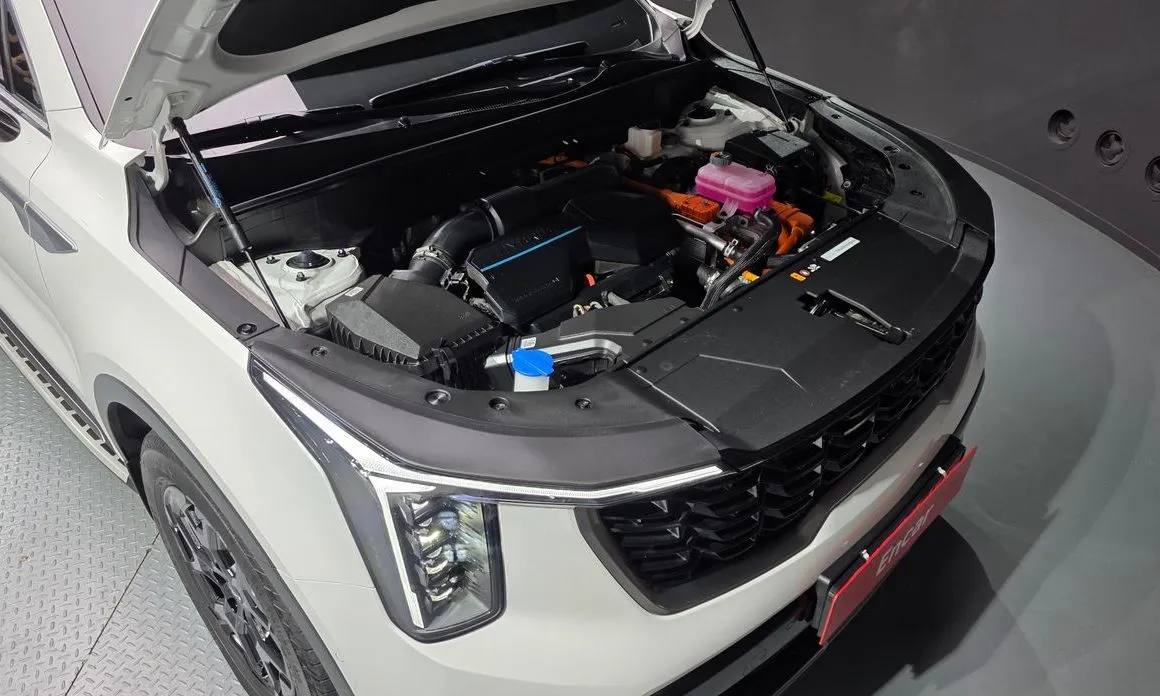 Kia Sorento — фото 9
