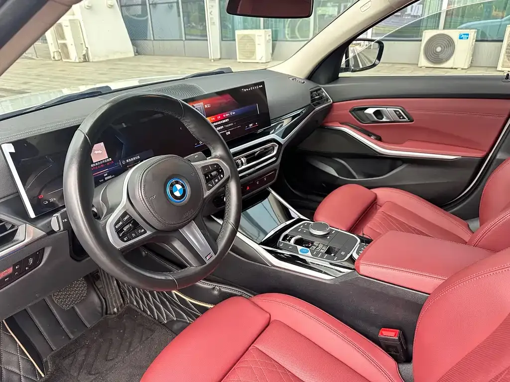 BMW i3 — фото 8