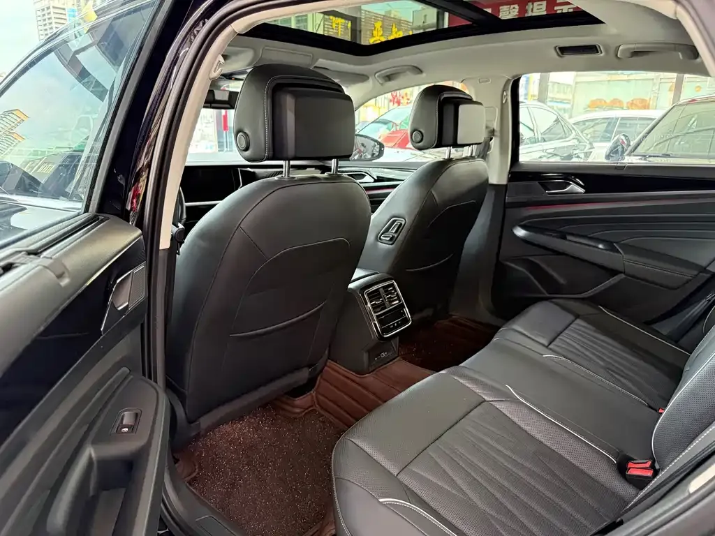 Volkswagen 帕萨特插电混动 — фото 10