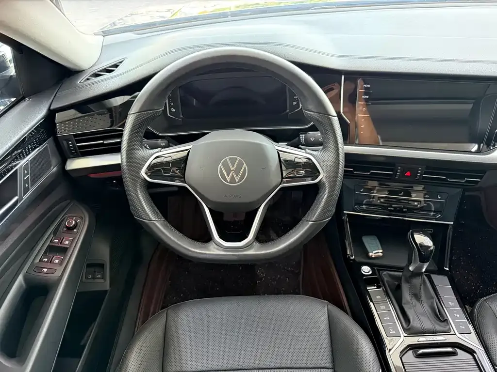 Volkswagen 帕萨特插电混动 — фото 3