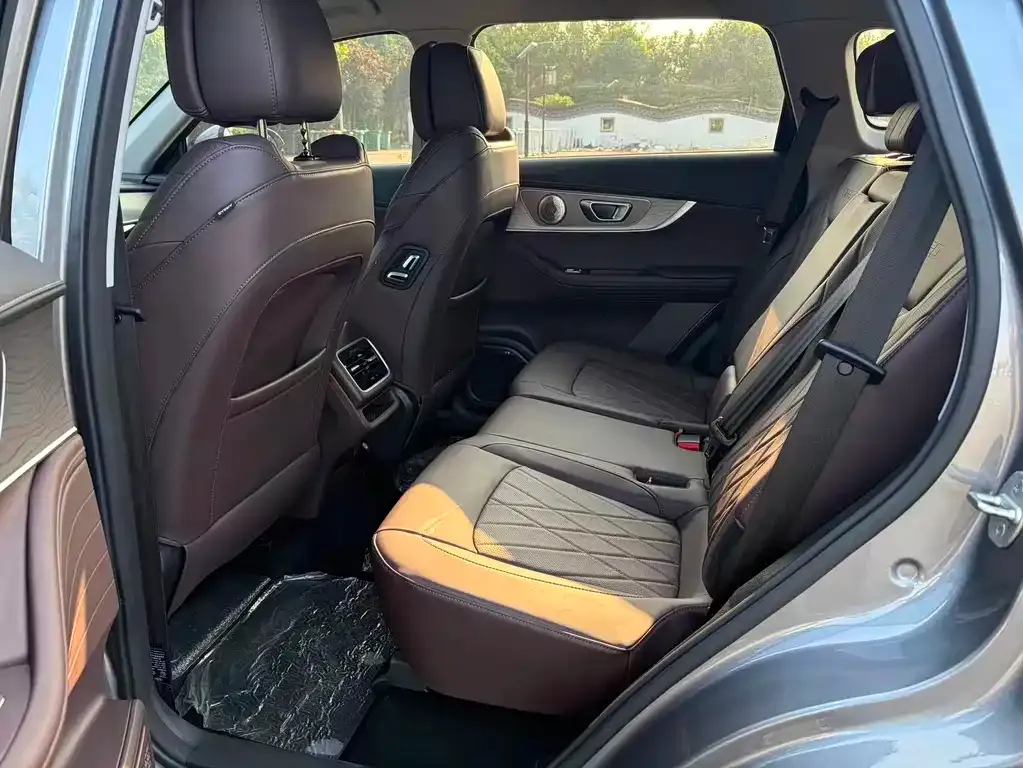 Chery Tiggo 8 PRO — фото 8