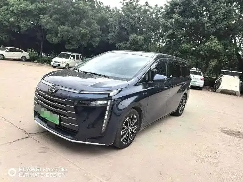 GAC Motor 传祺E8 PHEV — фото 1