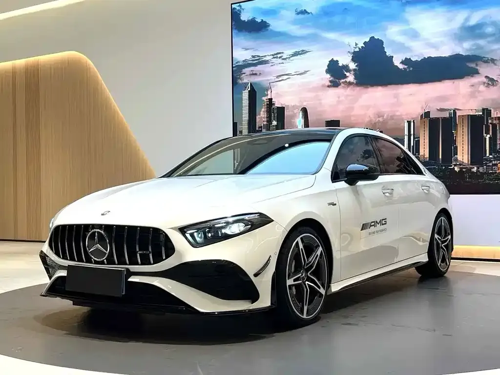 Mercedes-Benz A-Class AMG — фото 1
