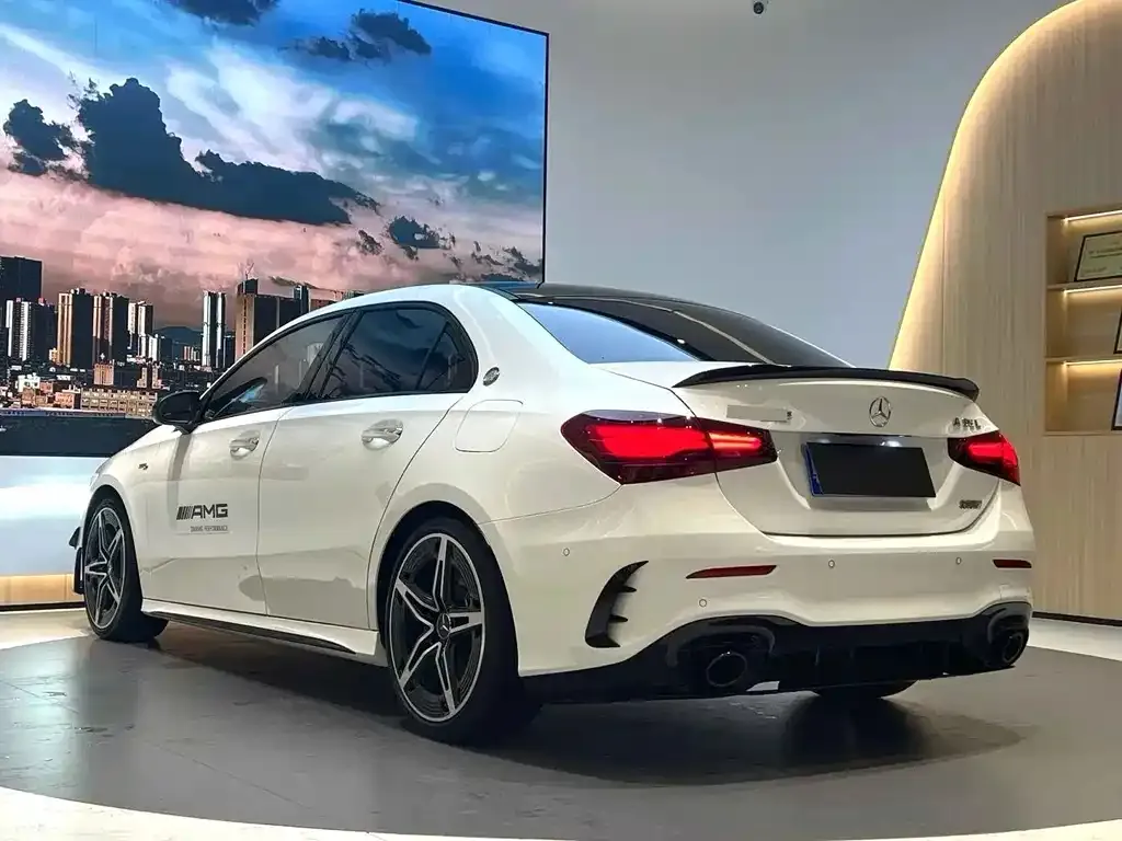 Mercedes-Benz A-Class AMG — фото 4