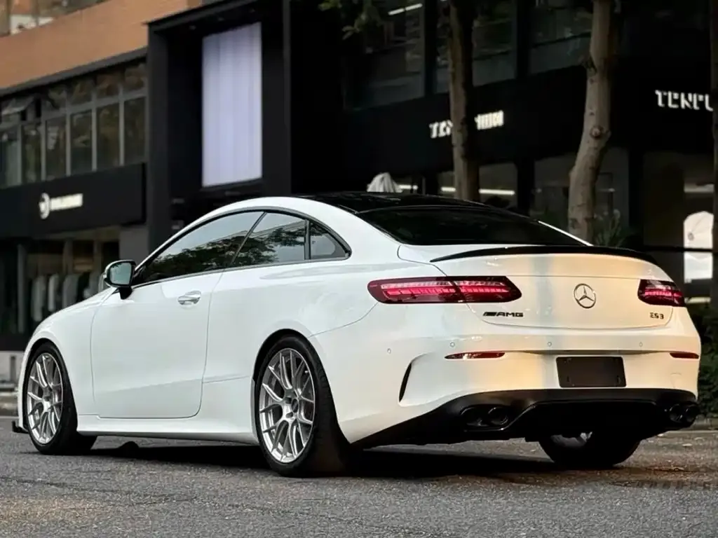 Mercedes-Benz E-Class (Import) — фото 9