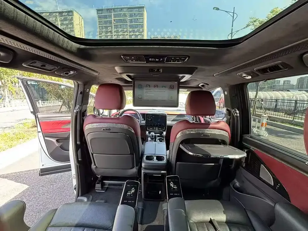 GAC Motor Trumpchi M8 — фото 3