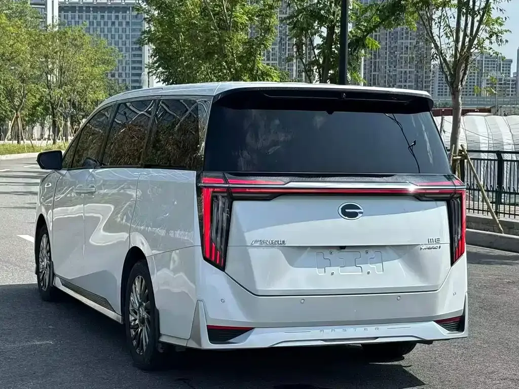 GAC Motor Trumpchi M8 — фото 8