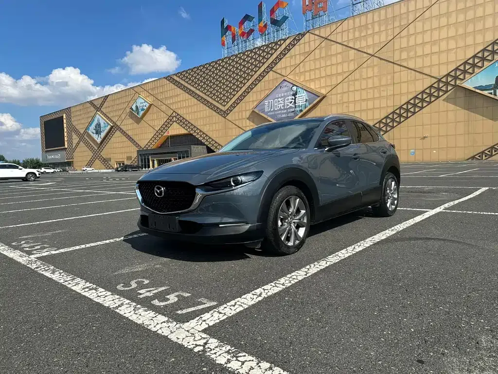 Mazda CX-30 — фото 1
