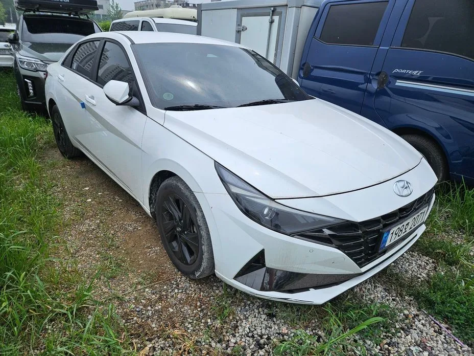 Hyundai AVANTE — фото 10