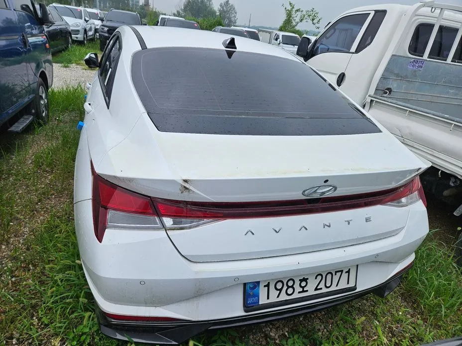 Hyundai AVANTE — фото 8