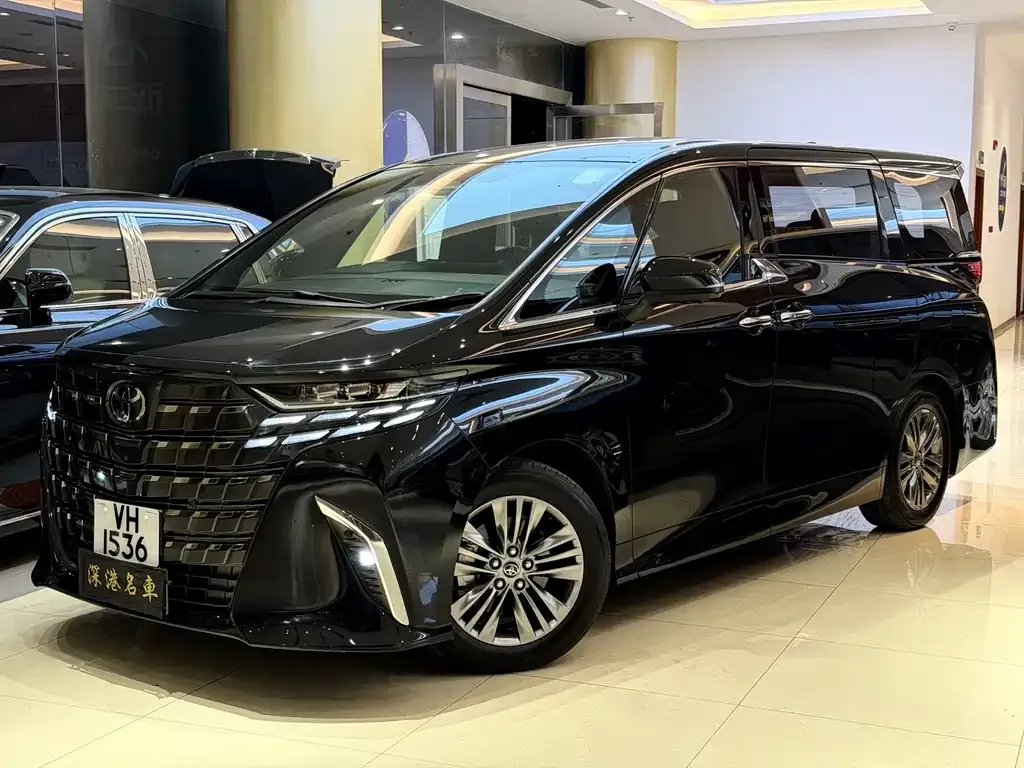 Toyota Alphard — фото 2