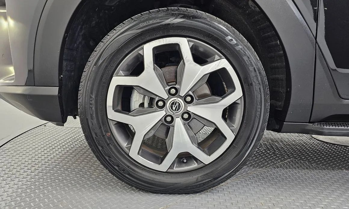 KG Mobility (Ssangyong) Torres — фото 7