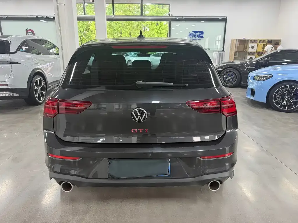 Volkswagen Golf GTI — фото 3