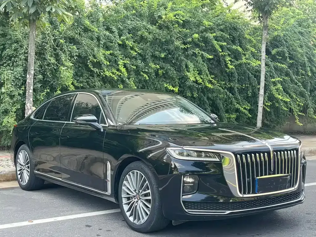 Hongqi H9 — фото 1