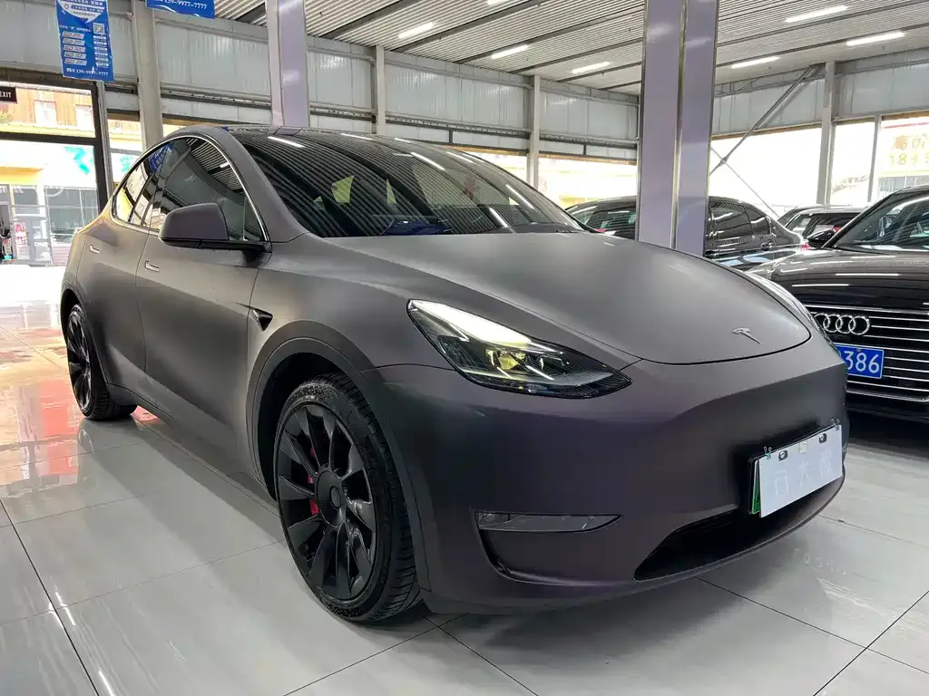 Tesla Model Y — фото 3