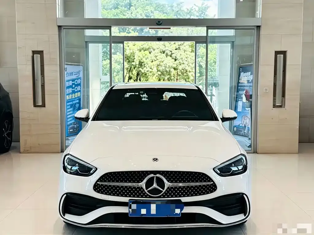 Mercedes-Benz C-Class — фото 4
