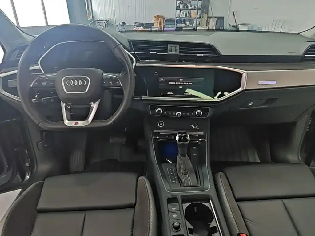 Audi Q3 Sportback — фото 8