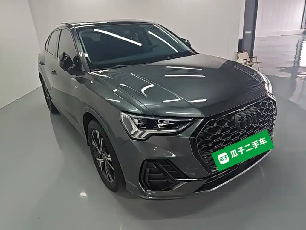 Audi Q3 Sportback — фото 5
