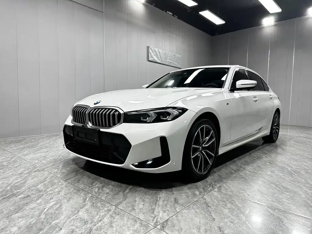 BMW 3 Series — фото 1