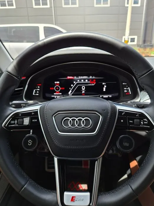 Audi A6 — фото 6