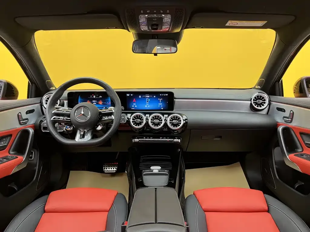 Mercedes-Benz A-Class AMG — фото 5