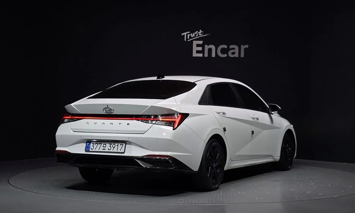 Hyundai AVANTE — фото 2