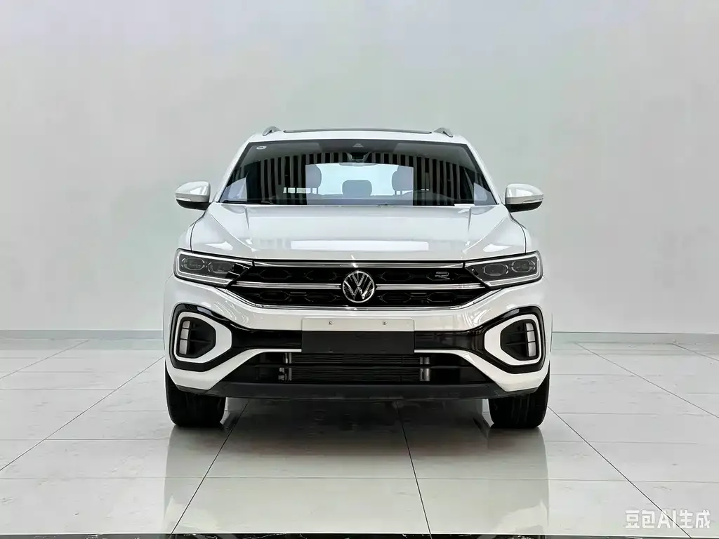 Volkswagen T-Roc — фото 2