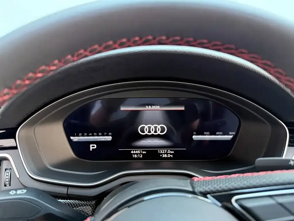 Audi S4 — фото 5