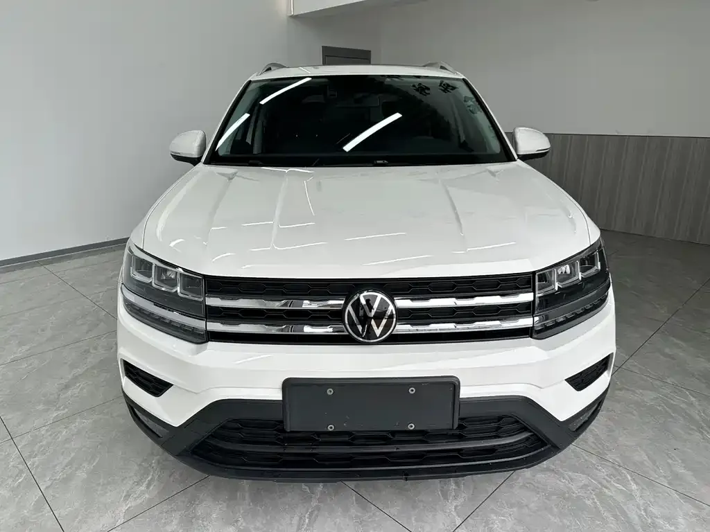 Volkswagen Tharu — фото 4