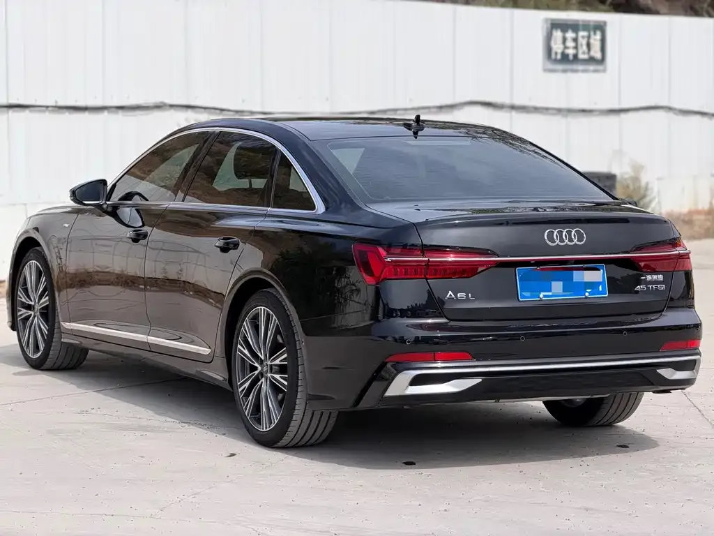 Audi A6L — фото 4