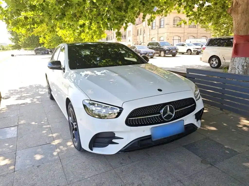 Mercedes-Benz E-Class (Import) — фото 5