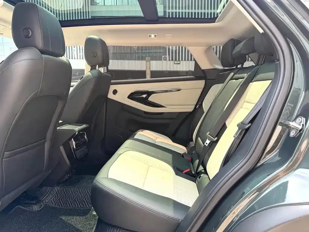 Land Rover Evoque — фото 5