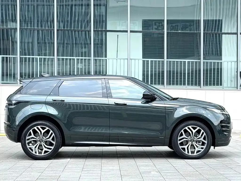 Land Rover Evoque — фото 6