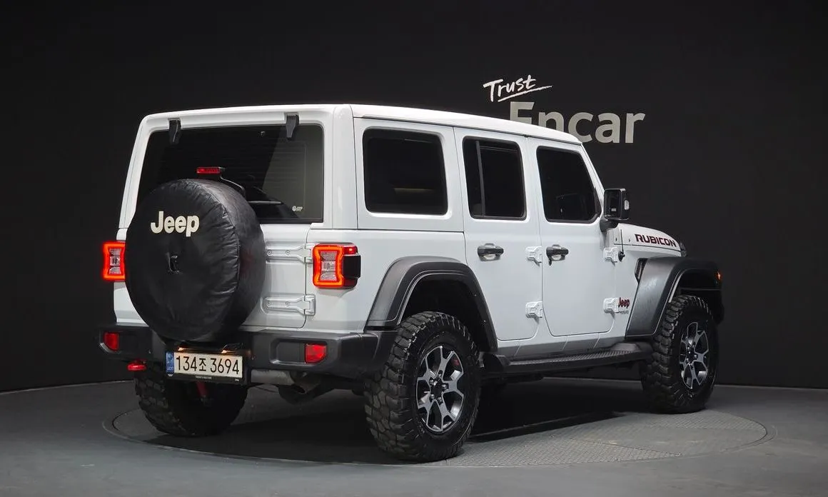 Jeep Wrangler — фото 6