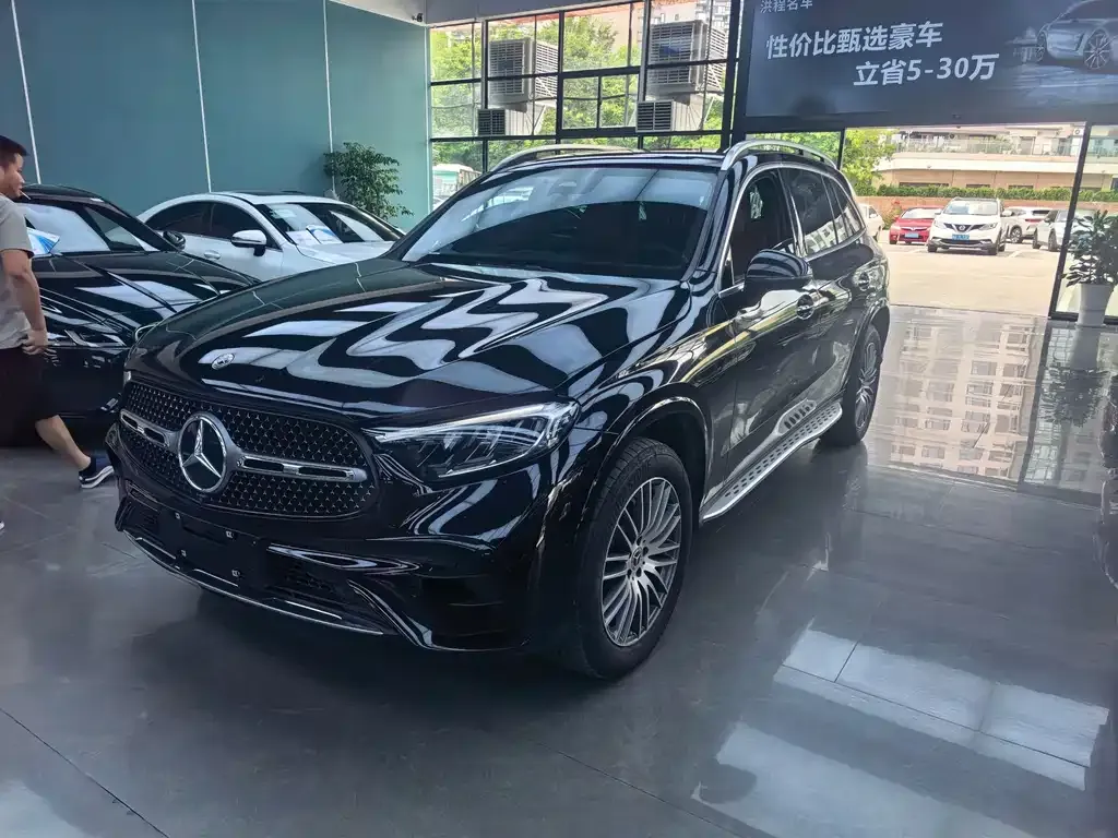 Mercedes-Benz GLC — фото 1